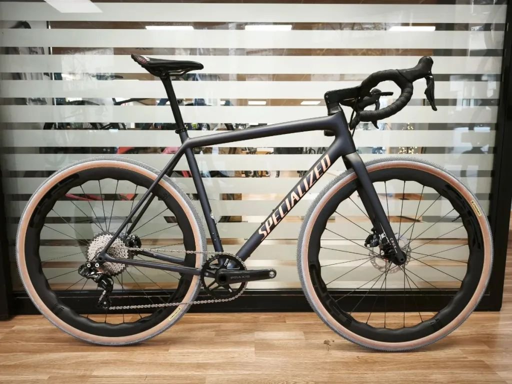 Vélos gravel & voyage Specialized Crux L