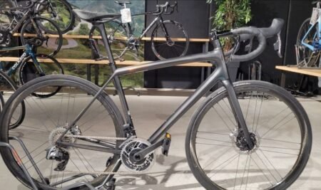 Vélos de route Specialized Aethos S-works L