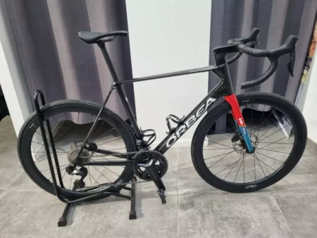 Vélos de route Orbea Orca M20iltd Pwr L